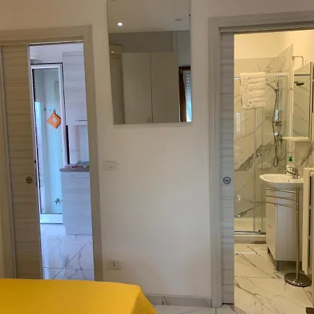 Apartment Miniappartamenti Da Lello Margherita Di Savoia